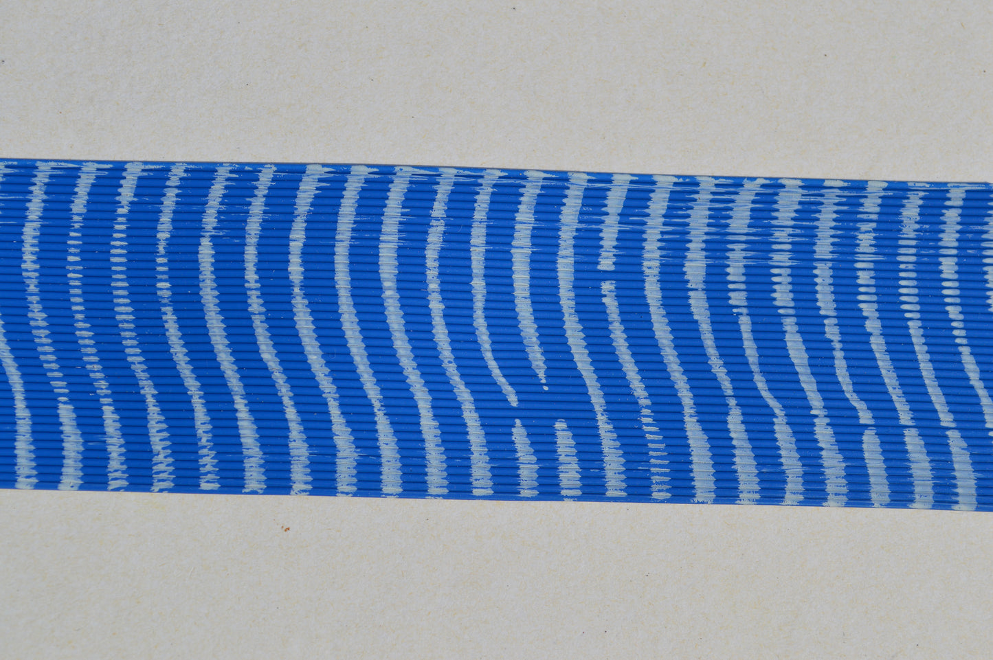 Medium Reptile Living Rubber Blue with White Print-E-10 BLUE ICE