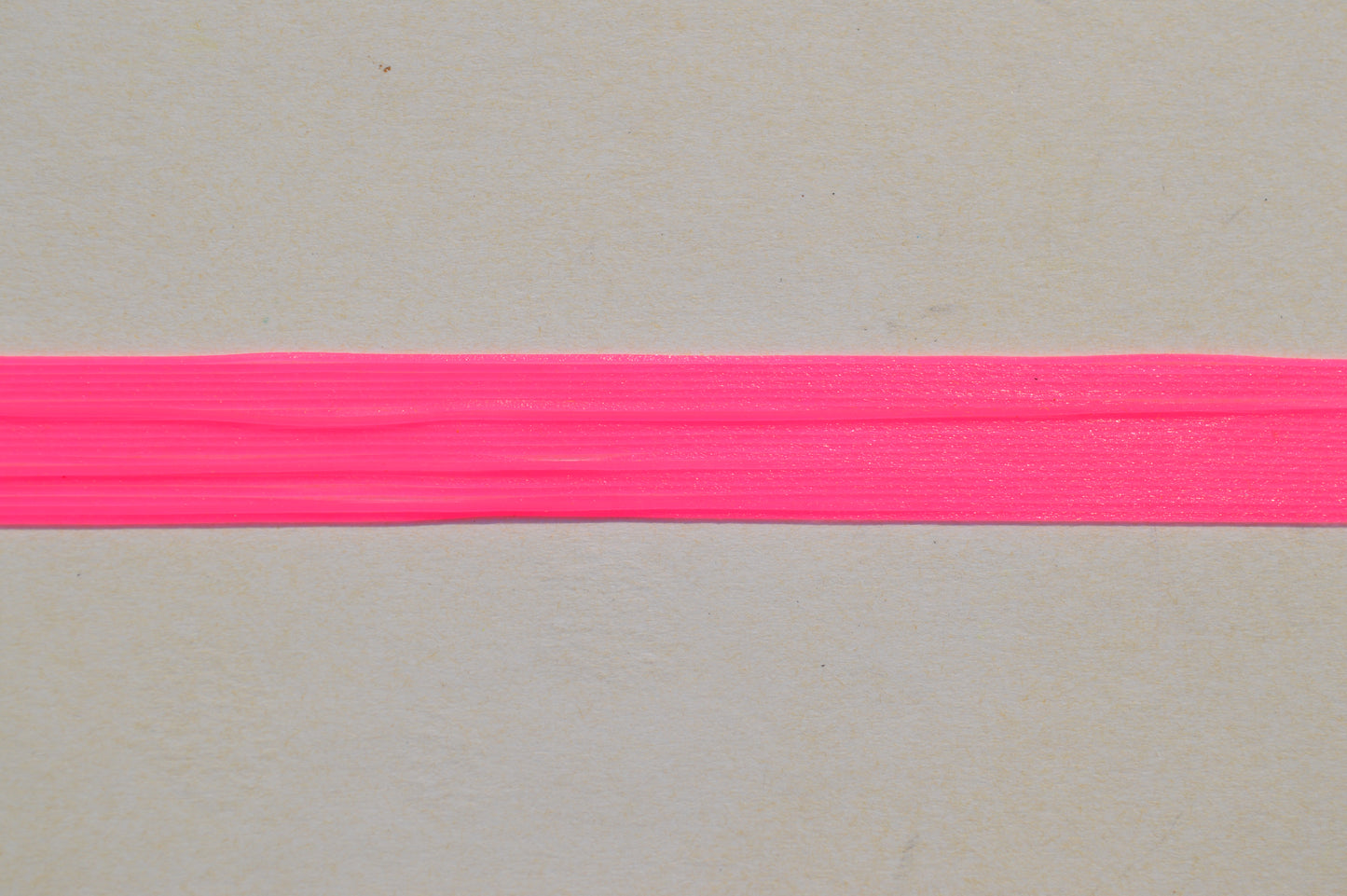 Fine Cut Hot Pink-F70
