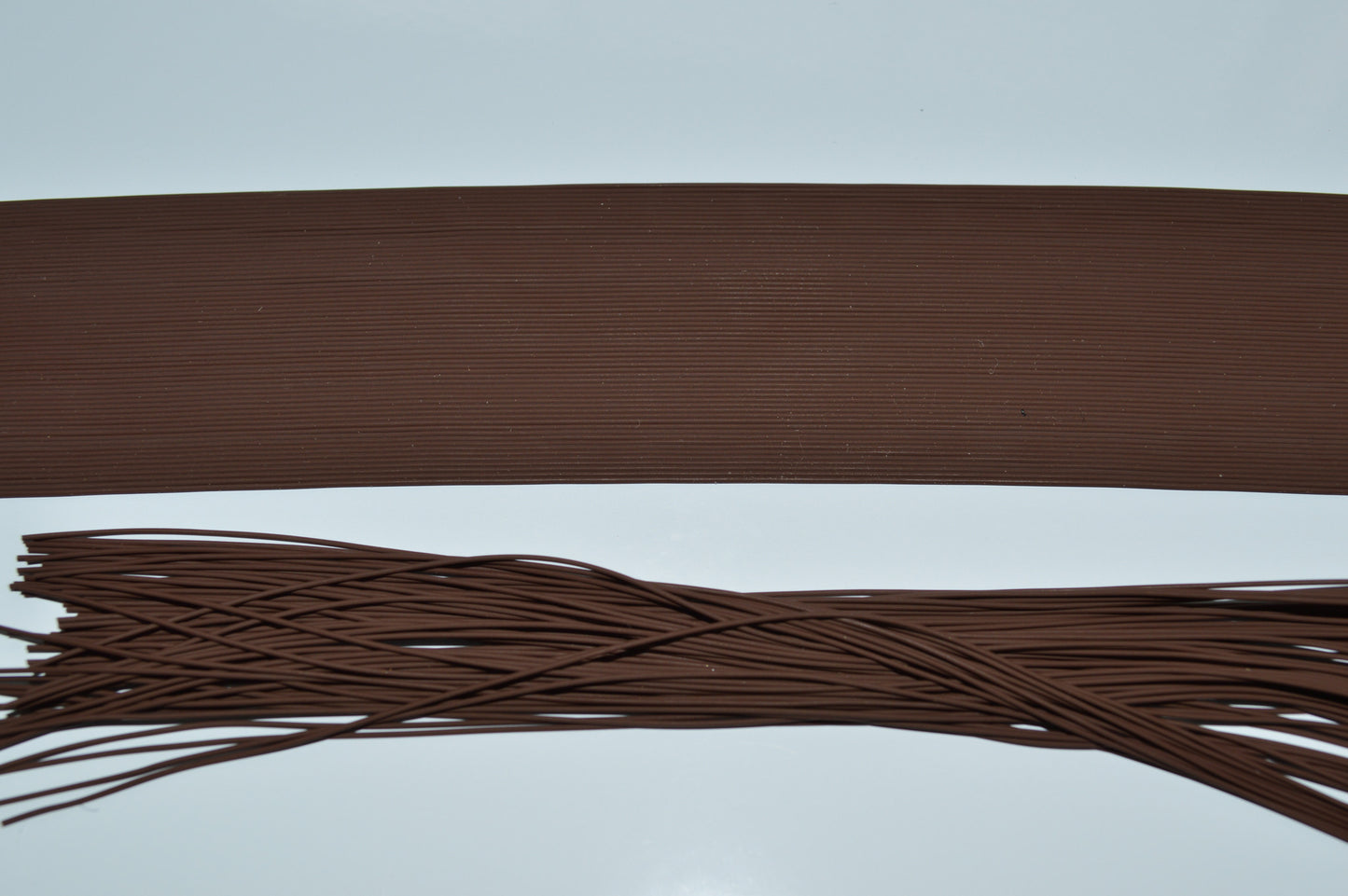 Brown Fine Grade Living Rubber-Brown