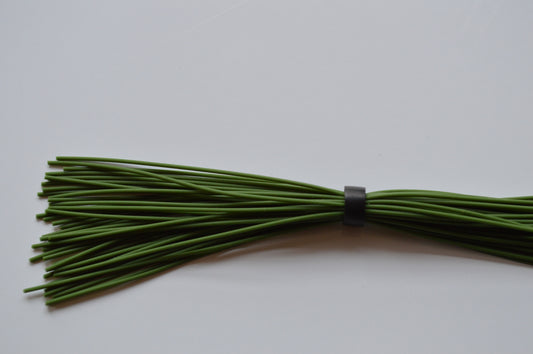 Dark Green Pumpkin Medium Grade Banded Living Rubber-LR5